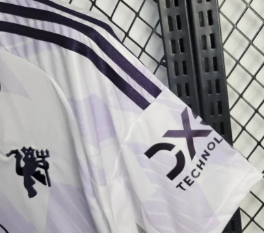 2025/2026 Manchester United Away Football Shirt