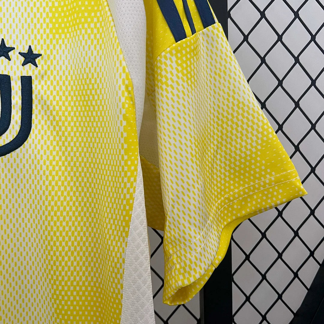 Juventus 24/25 Away soccer jersey